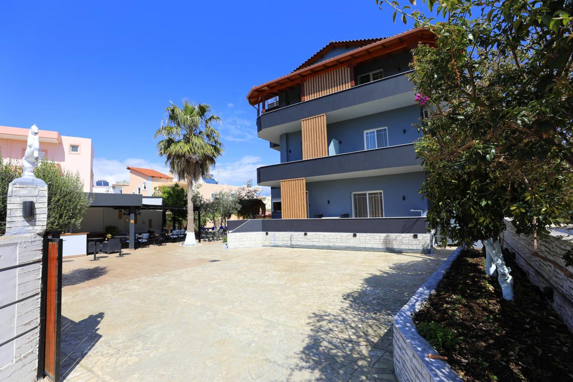 Golden Oak Hotel Ksamil